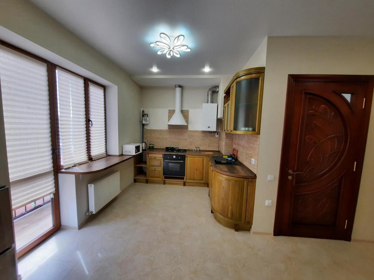 Apartament Квартира На 10-Й Фонтана Odessa Zewnętrze zdjęcie